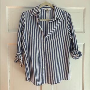 Banana Republic Women’s Relaxed Button Down Striped Shirt